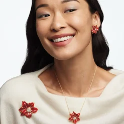 Amaryllis Pendant Necklace