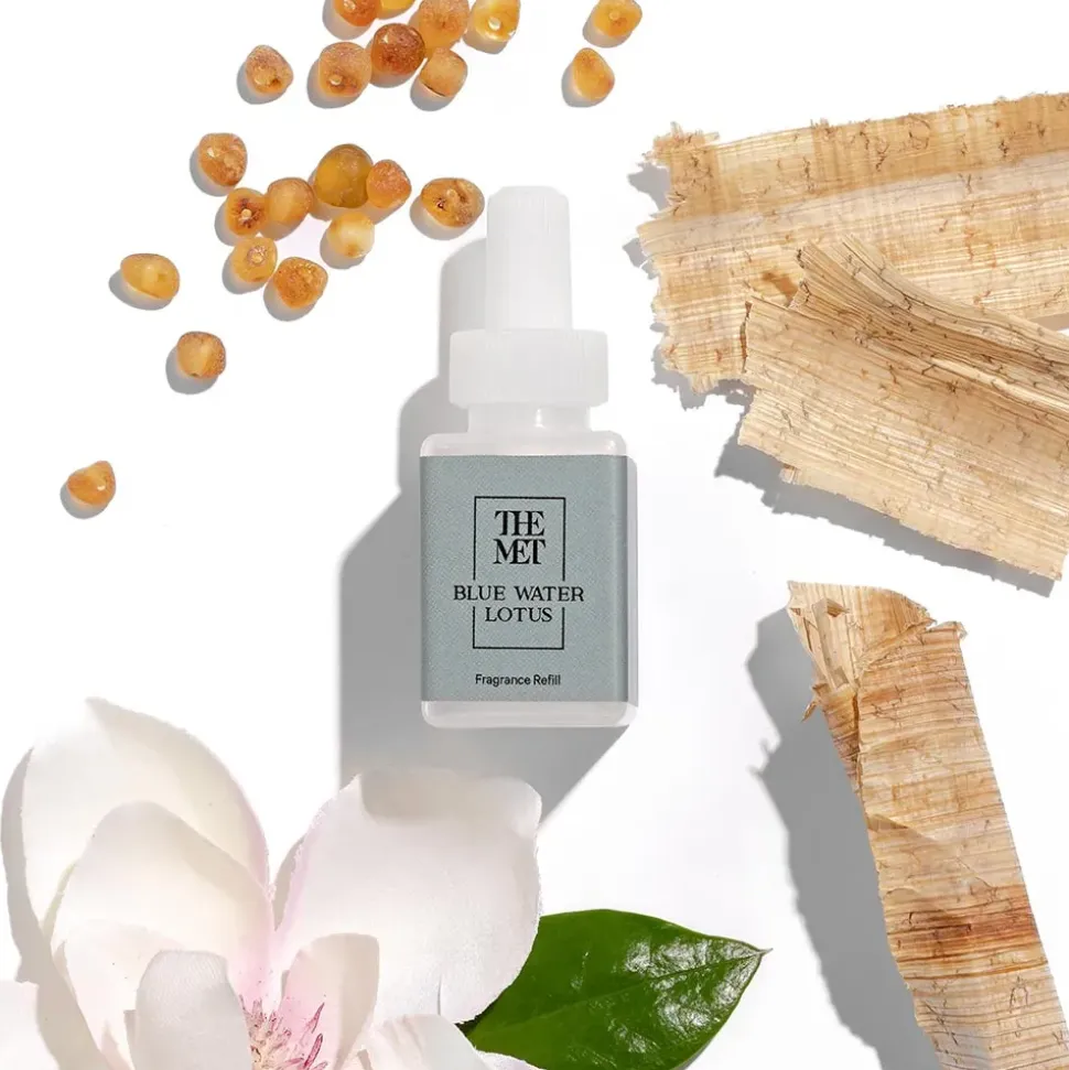 Pura Blue Water Lotus And Egyptian Sandalwood Fragrance Set With Diffuser